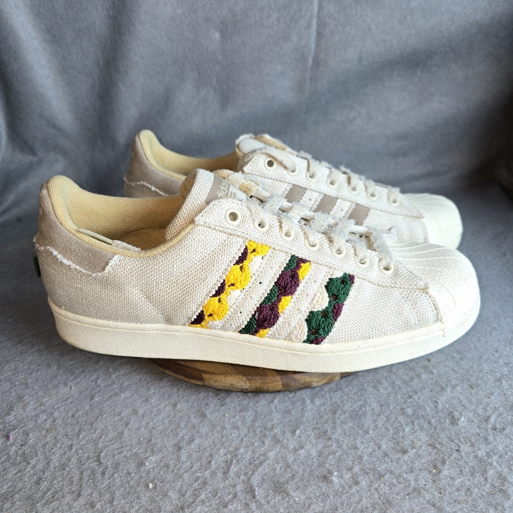 Canvas Sneakers with Multicolor Stripes Mens Size 11